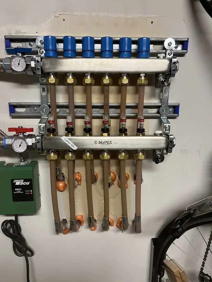 Plumber performing Leak Detection at a residential property in Hialeah Gardens