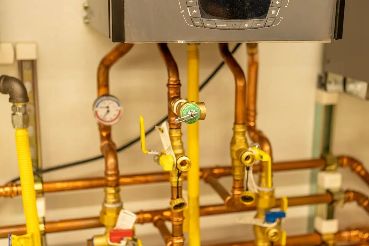 Licensed technician providing Slab Leak Repair for a homeowner in Hialeah Gardens